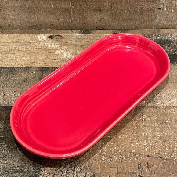 Fiesta Scarlet Bread Tray - Picture 1 of 4